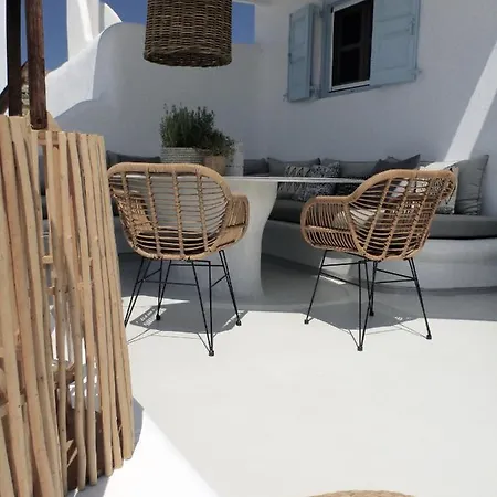 11.7 Villa